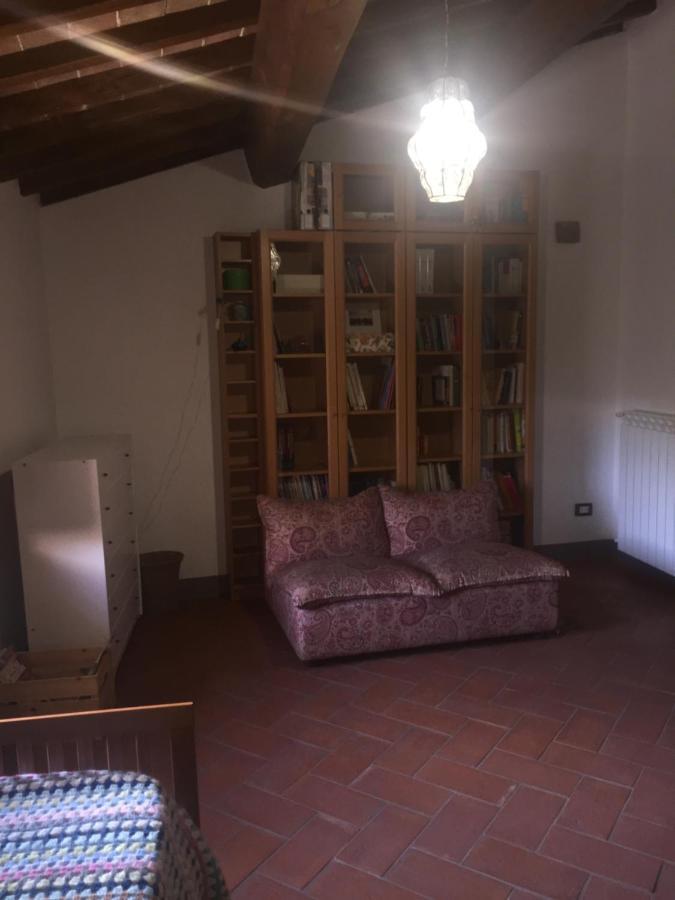 Castello Di Urbech Lägenhet Pratovecchio Exteriör bild